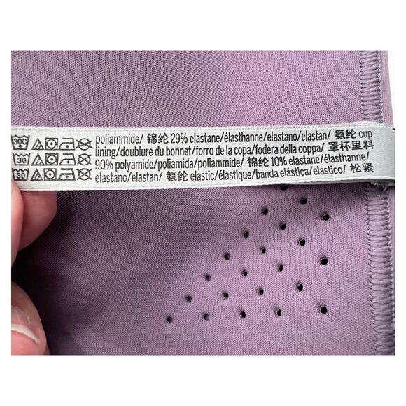 Victoria's Secret 34DD Featherweight Max Wireless Sport Bra Purple tiny flaw NWT - Picture 12 of 12